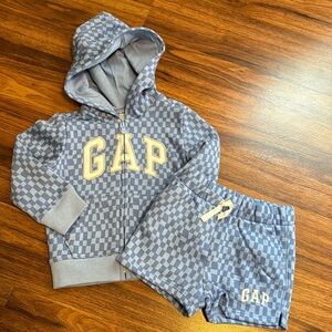 Gap 2 Years Matching Zip Up and Shorts